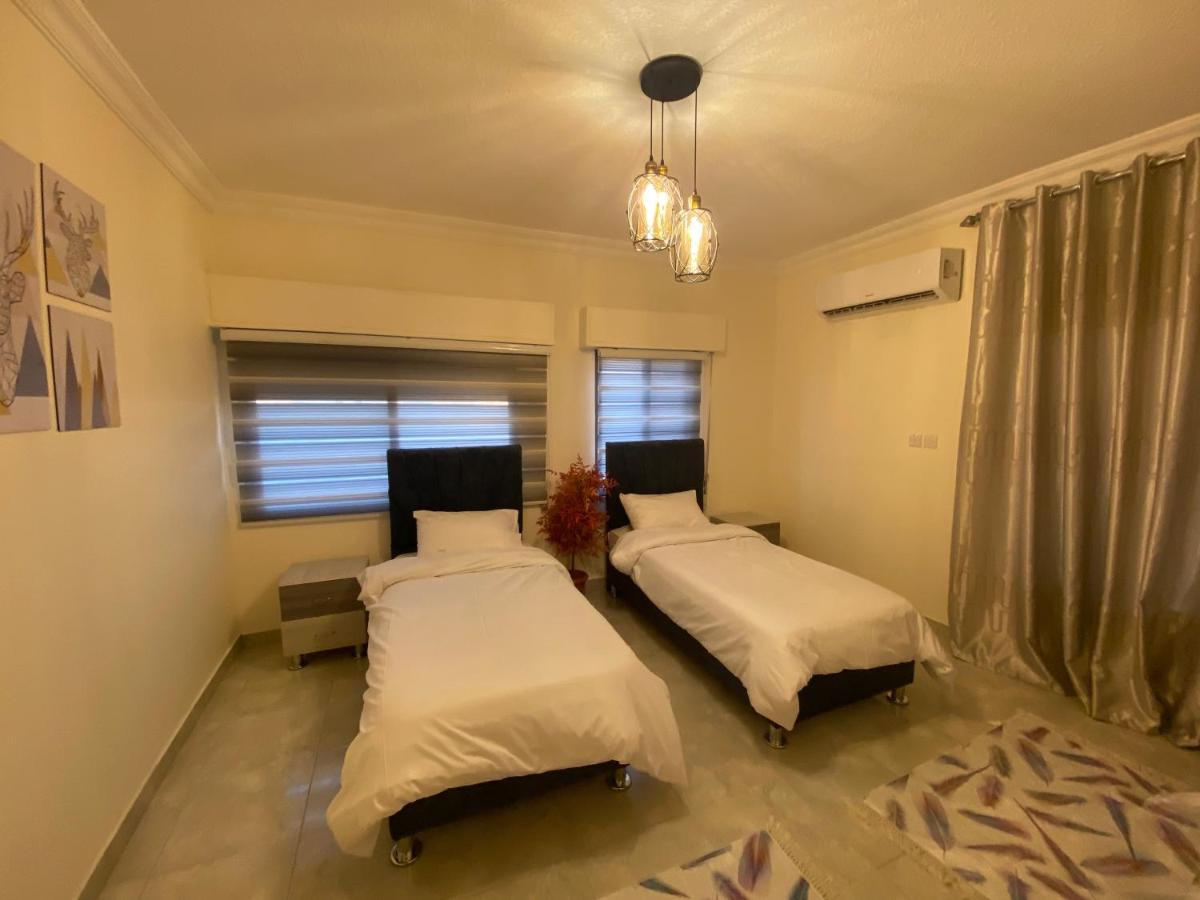 Lovely 3-Bedrooms Rental Unit Aqaba Exterior foto